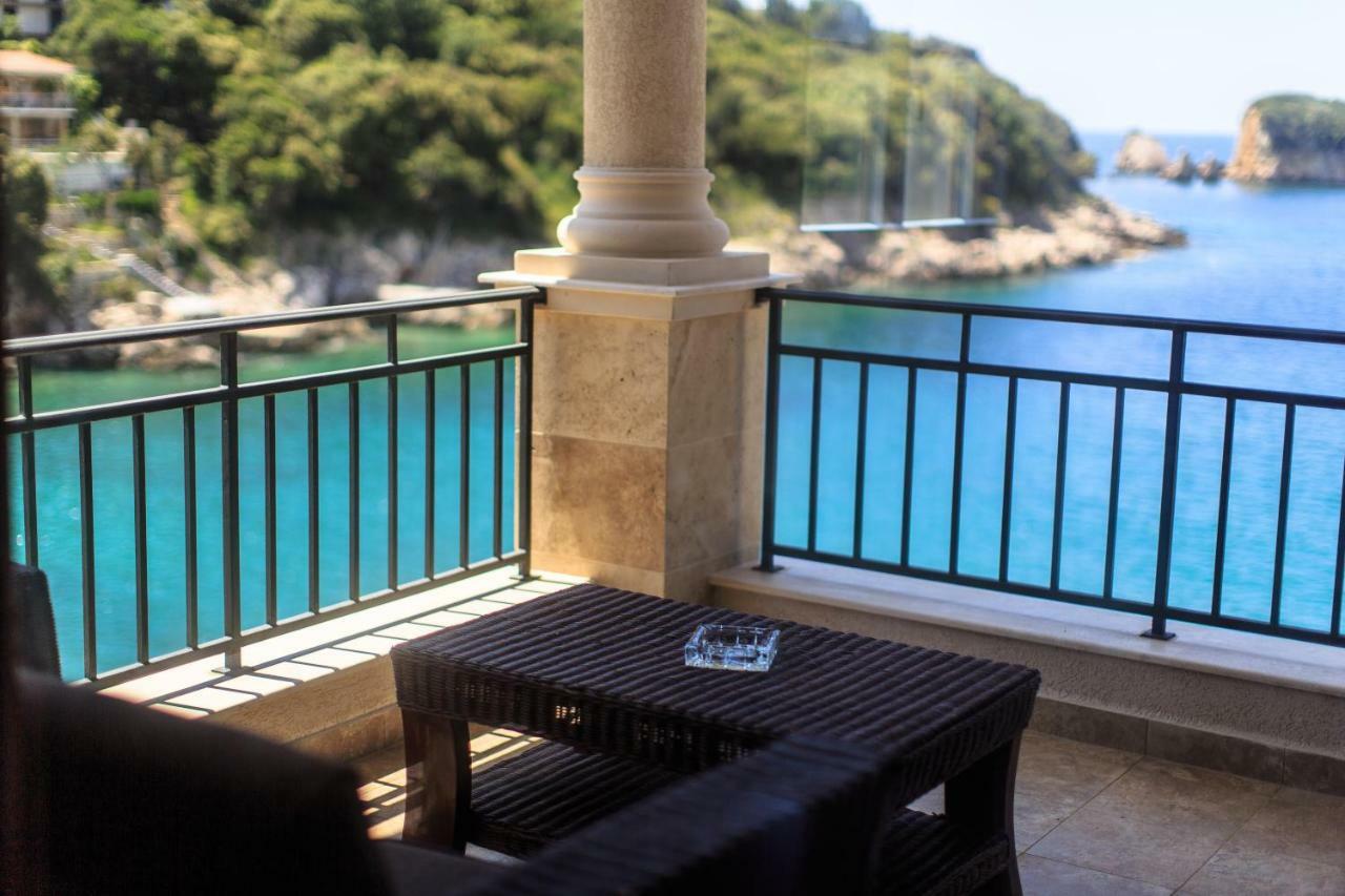 Hotel Regina Del Mare Bar Exteriér fotografie